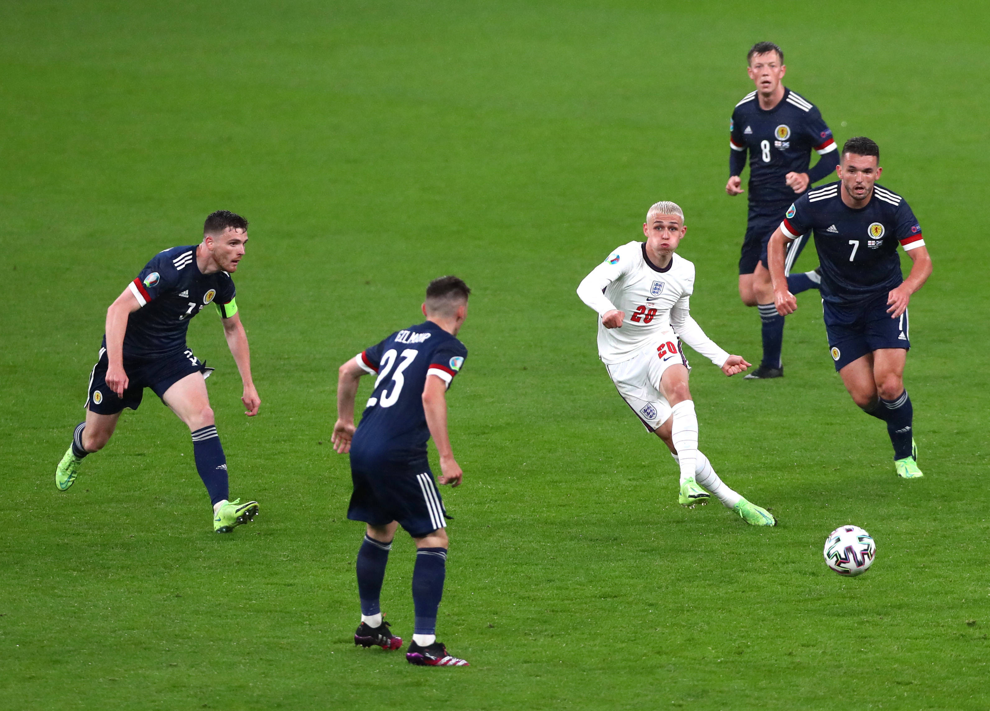 半岛体育vip注册-阿拉维斯主场险胜伯尔巴鄂，保守积分领先的简单介绍