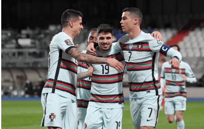 半岛体育娱乐-意大利传统强队连取胜利，势如破竹的简单介绍