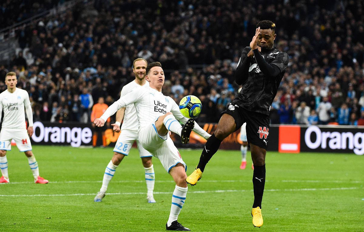 包含瓦朗谢纳迎战图卢兹，苦战激烈！的词条