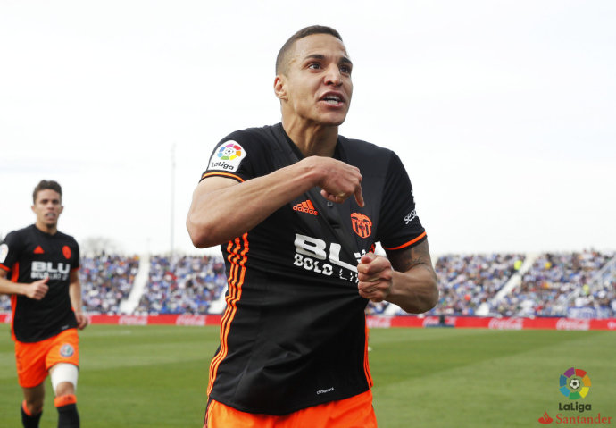 半岛体育网站入口-马拉加队客场-战胜，连胜拉开分差的简单介绍