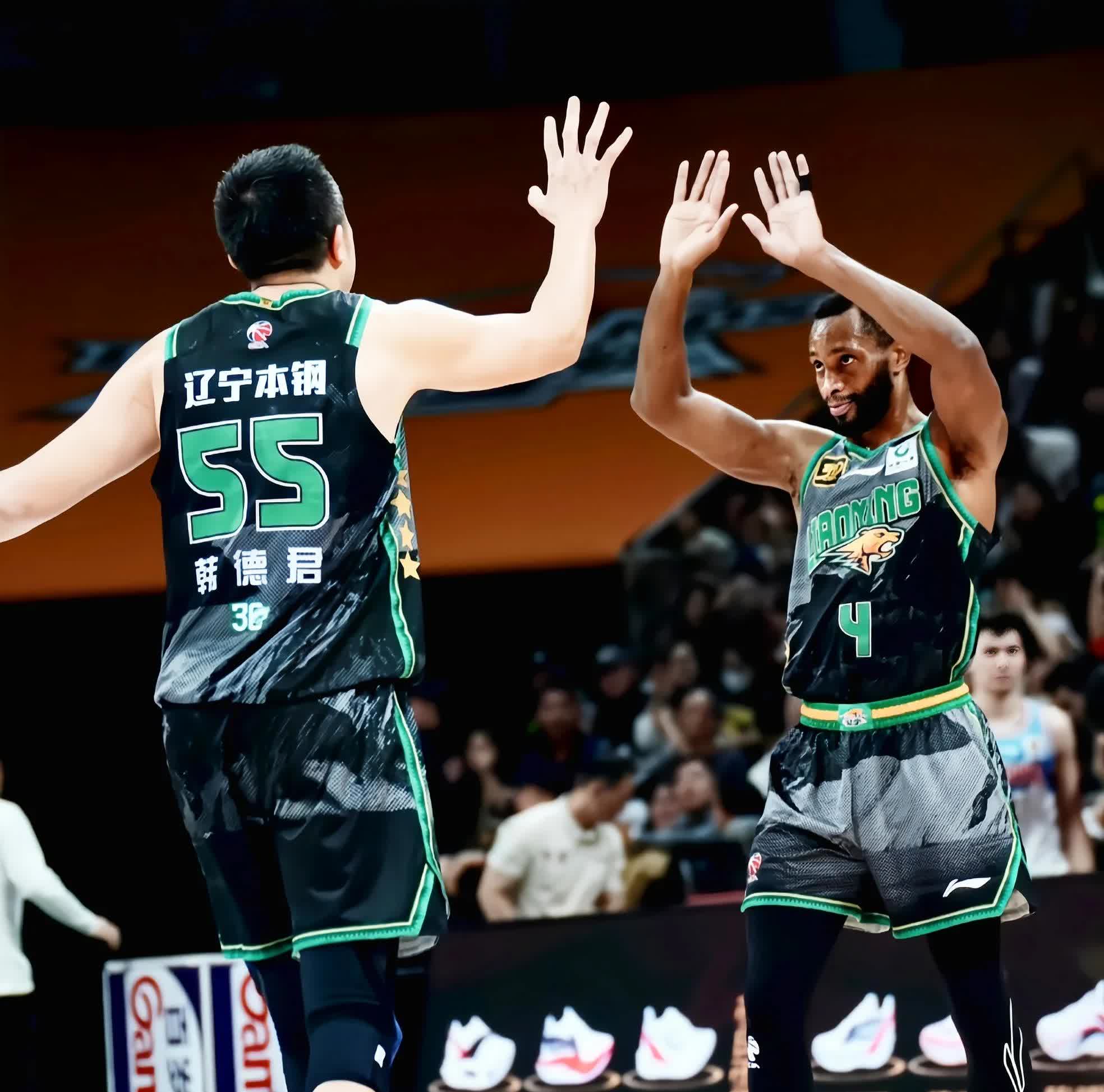 半岛体育直播-辽宁男篮客场击败对手保持不败