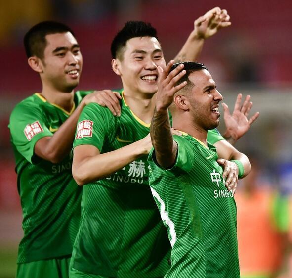 半岛体育教练-格雷米奥面对施密特，并未取得胜利的简单介绍