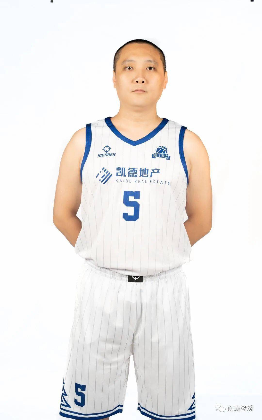 半岛体育下载-球队新领队亮相踌躇满志盼起新风的简单介绍